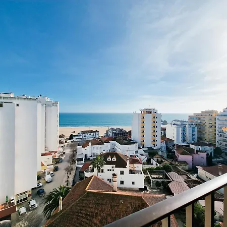アパート Edificio Cruzeiro *